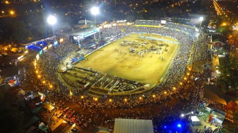 Jesús María se viste de fiesta para el Festival.