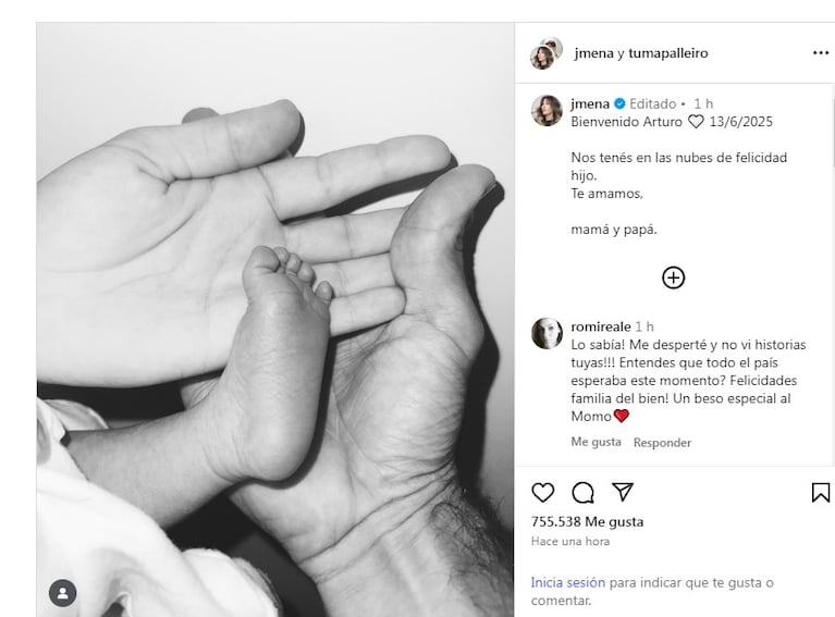 Jimena Barón  presentó a su hijo en redes.
