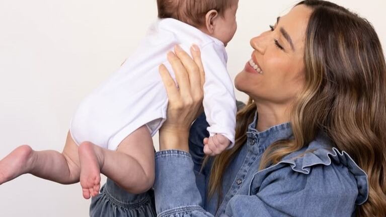Jimena Barón y su hijo arturo