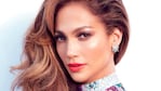 JLo subió una foto despojada de maquillaje.