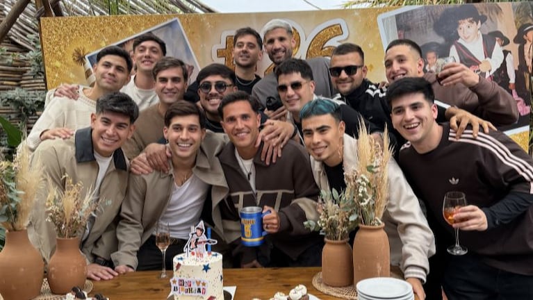 Joacó Martín celebró su cumpleaños con música y amigos.