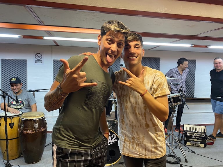 Joaco Martín y Fer Olmedo se preparan para su primer festival.