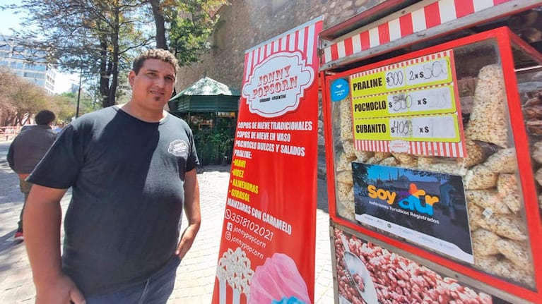 Jonny y su empresa familiar con más de 40 años de historia.