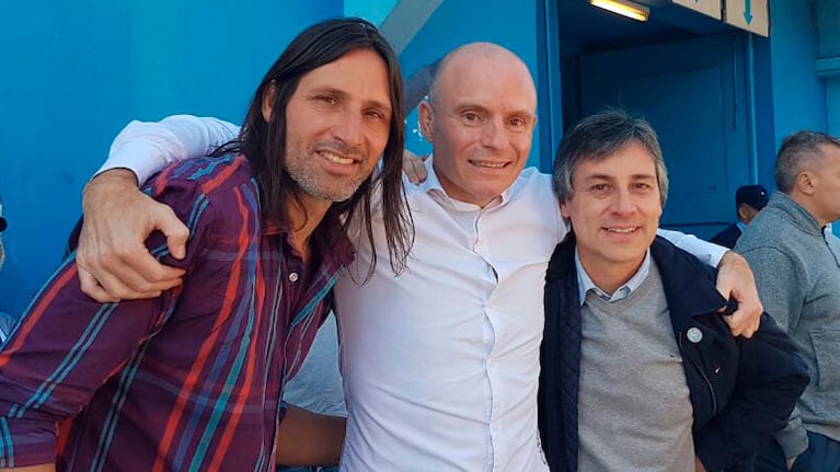 Jorge Franceschi junto al nuevo vice Sergio Vilella y Juan Carlos Olave.