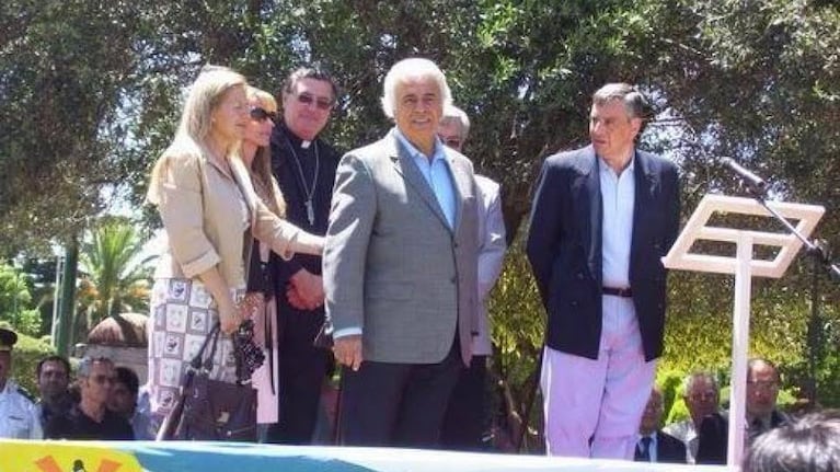 Jorge Grazziano junto a De la Sota en uno de los actos para el Cristo de la Buena Muerte en Reducción.