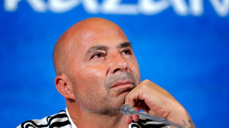 Jorge Sampaoli basa su estrategia en la "no planificación".