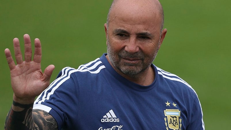 Jorge Sampaoli no se fue con las manos vacías.