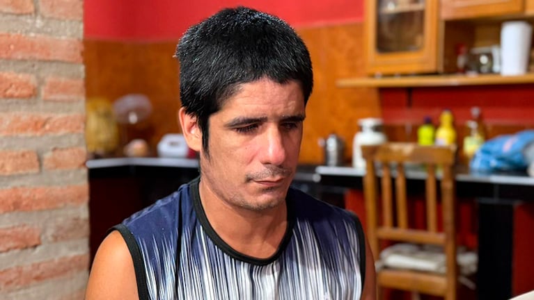 José es ciego y fue asaltado por un delincuente cuando se bajó del colectivo.