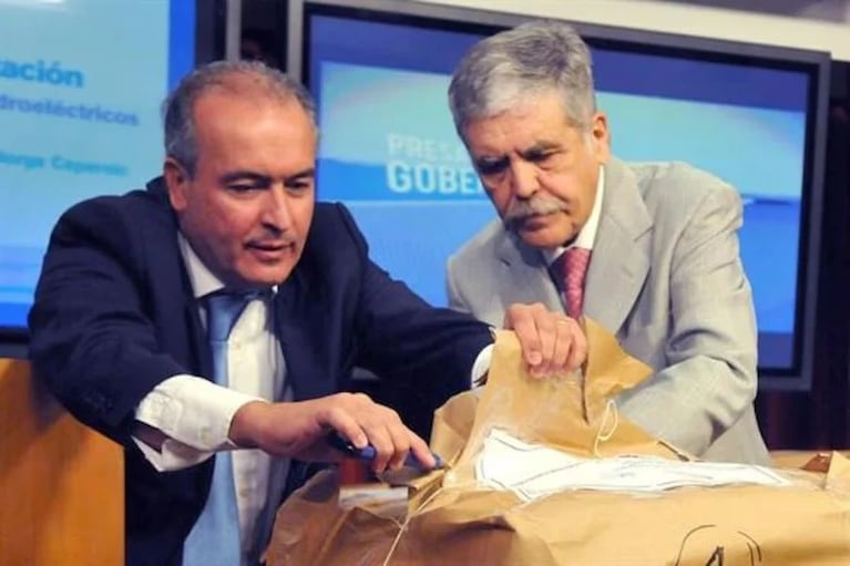 José López y Julio De Vido, condenados a 5 años de prisión.
