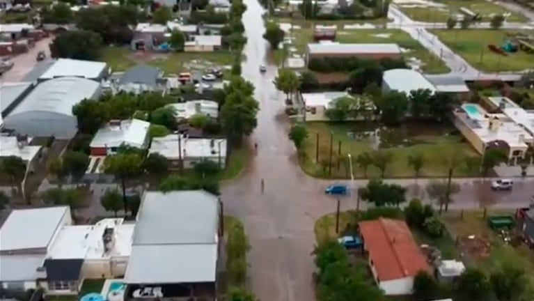Jovita sufrió inundaciones debido a las lluvias intensas.