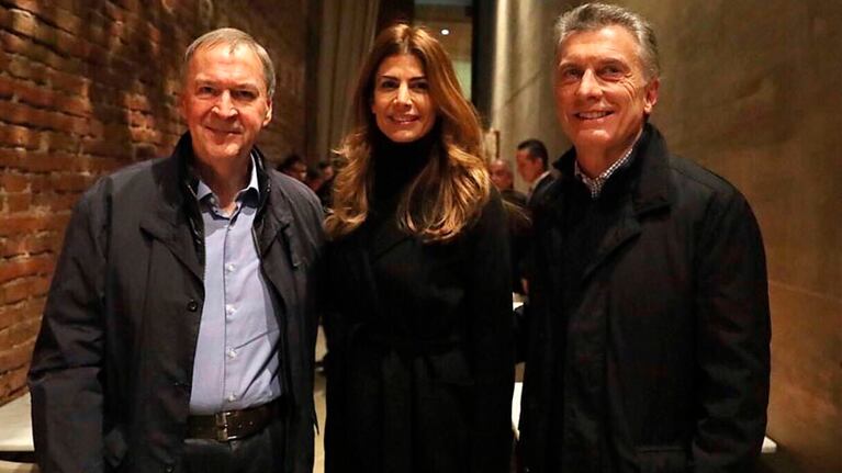 Juan, Juliana y Mauricio compartieron una cena en el centro de Córdoba.
