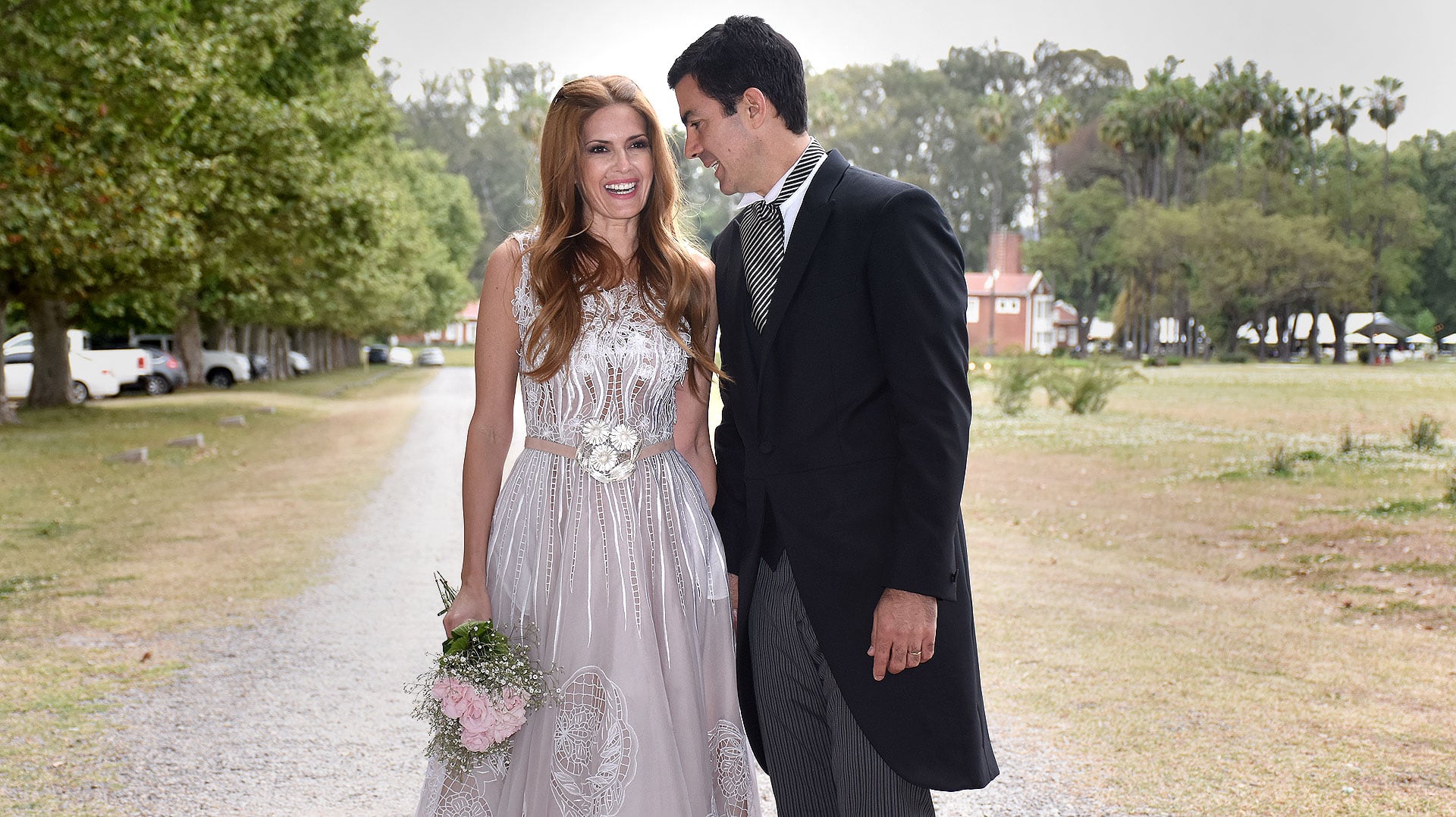 Juan Manuel Urtubey e Isabel Macedo se casaron en Salta. Foto:Infobae.