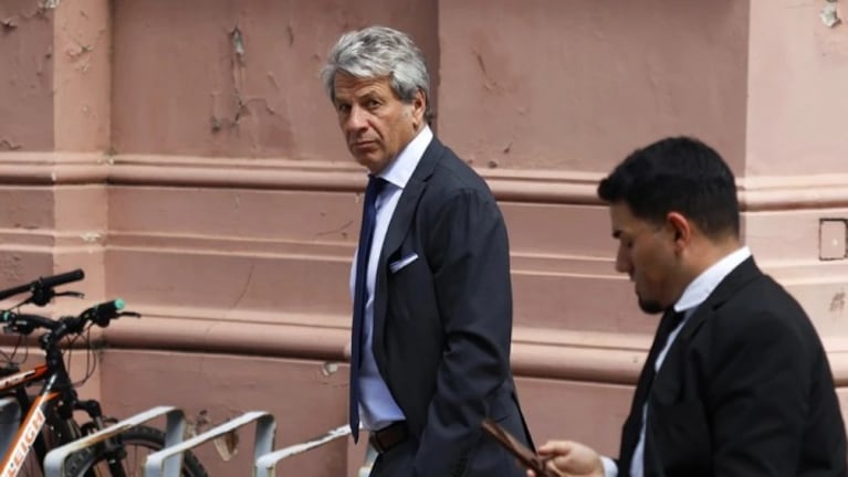 Juan Pazo le presentó su renuncia al ministro Caputo.