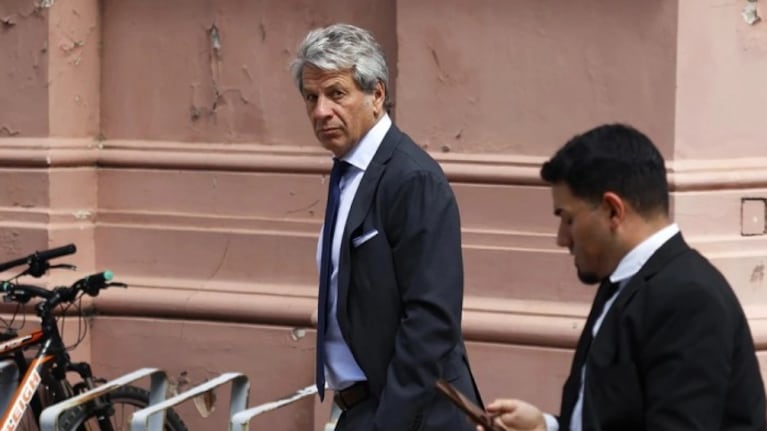Juan Pazo le presentó su renuncia al ministro Caputo.