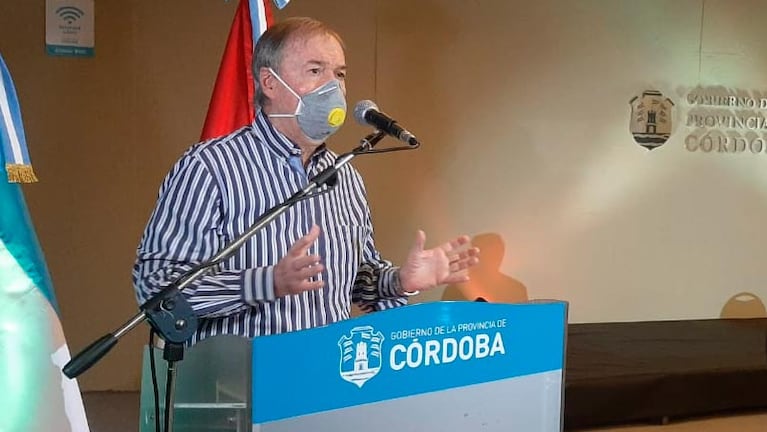 Juan Schiaretti aseguró que el brote de coronavirus está contenido.