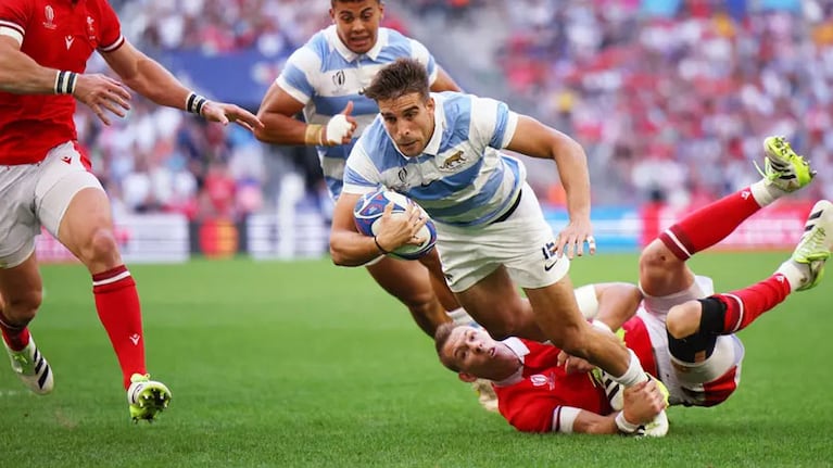 Juanchi en el histórico triunfo de Argentina ante Gales.