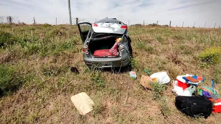 Jubilados viajaban a Merlo por el fin de semana largo: volcaron y murió una mujer