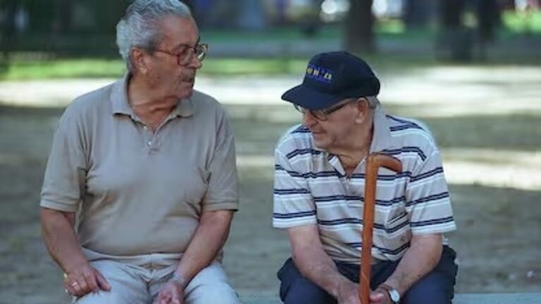 Jubilados y pensionados cobrarán en mayo según la terminación de DNI.