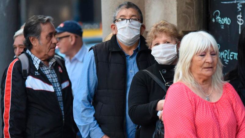 Jubilados y pensionados cobrarán un bono de 6 mil pesos. Foto: Lucio Casalla/El Doce.