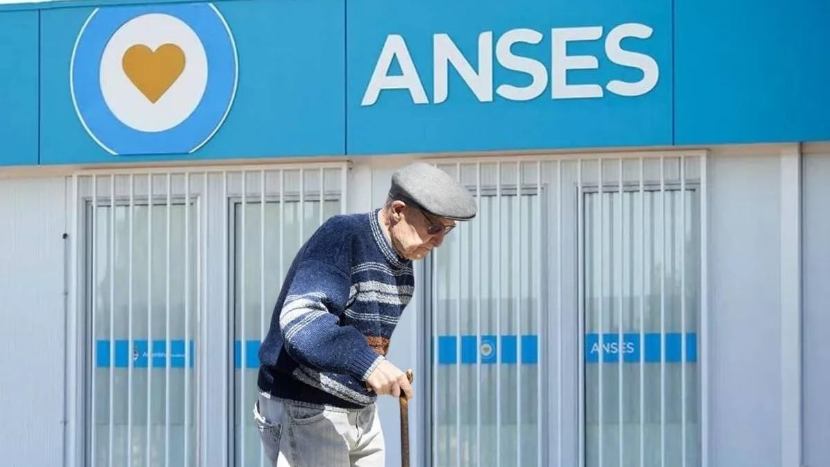 Jubilados y pensionados de Anses cobrarán a partir del 9 de mayo, según terminación del DNI.