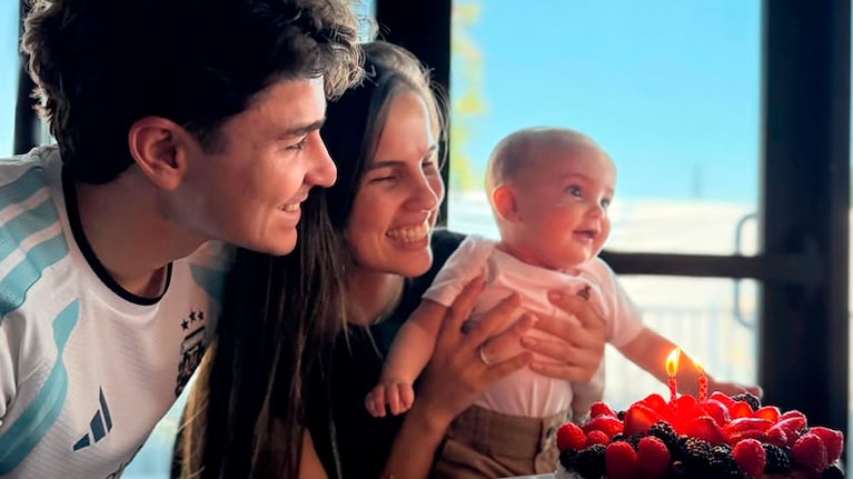 Julián Álvarez y su familia.