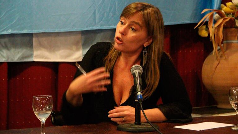 Juliana Di Tullio es la presidenta del bloque del Frente para la Victoria de la Cámara de Diputados.