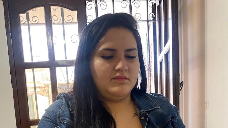Julieta tiene su emprendimiento, Nails Ju, donde hace uñas con diseños de su ídolo.