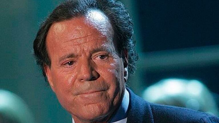 Julio Iglesias.