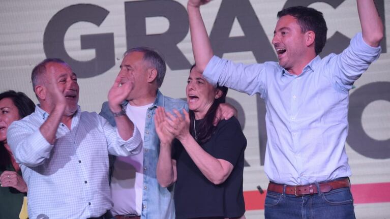 Juntos por el Cambio ganó por amplia diferencia y hubo fiesta en su sede.
