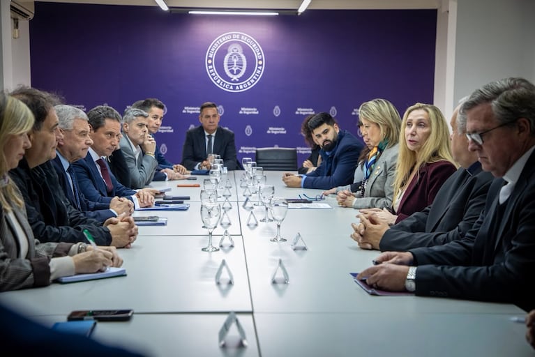 Karina Milei encabezó un nuevo encuentro para preparar la visita del papa León XIV. (Foto: Presidencia)