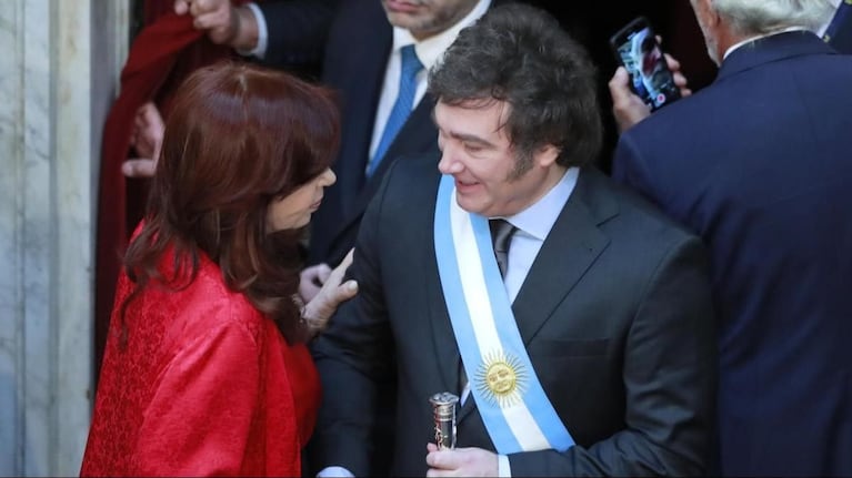 Kirchner lanzó duros dardos contra el presidente libertario.