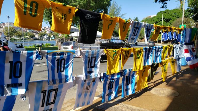 La 10 de Messi es la camiseta más buscada en Salvador de Bahía.
