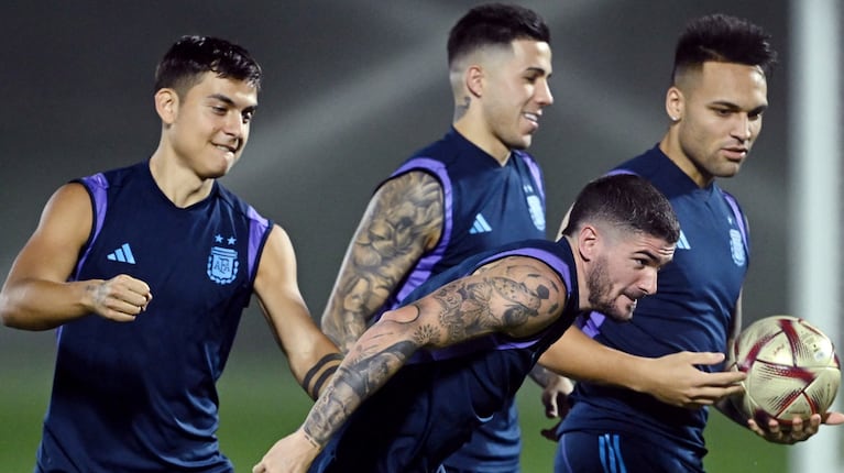 La AFA anunció que Paulo Dybala no será parte de los amistosos de marzo de la Selección argentina por una lesión. (Foto: Reuter).