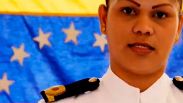  La alférez Evelyn Gabriela Andrade López, decidida a enfrentar a Nicolás Maduro.