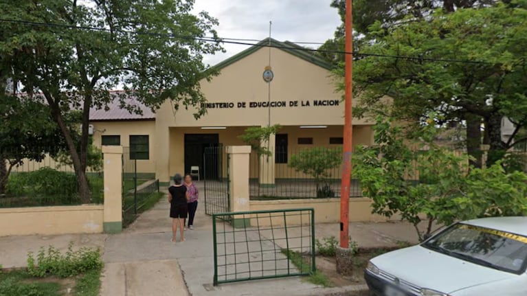 La amenaza le llegó a la docente por WhatsApp.