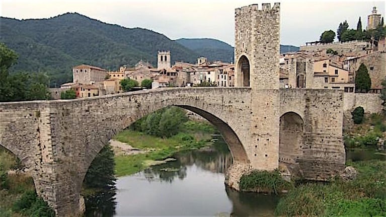 La antigua ciudad de Gerona vive una polémica impensada.