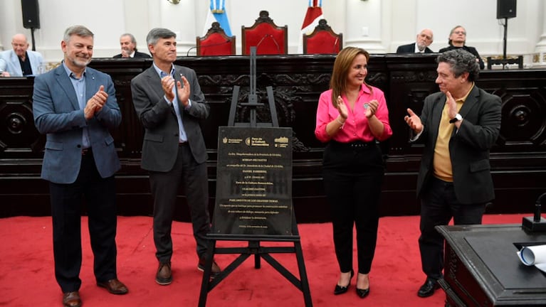 La apertura del Foro de la Cultura Democrática.