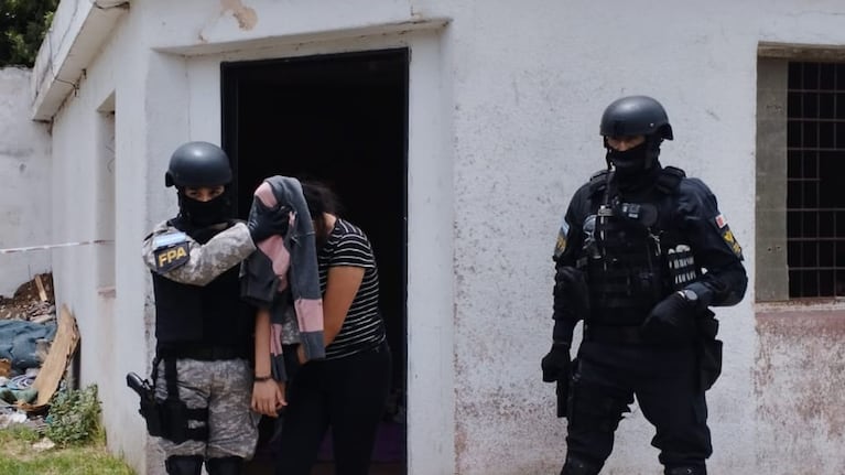 La arrestaron en Villa El Libertador.