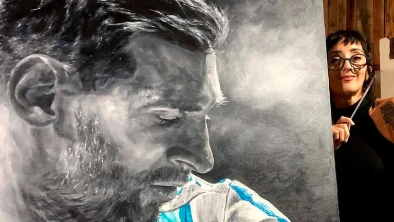 La artista Claudia Pérez viajará a Qatar para exhibir su pintura de Messi.
