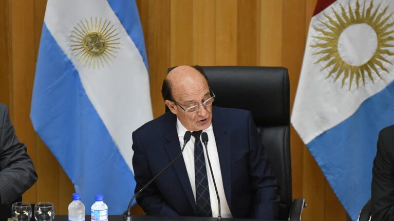 La asunción de Schiaretti en la Legislatura