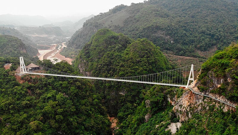 La atracción tiene una longitud de 632 metros y se ubica en el distrito de Moc Chau (Vietnam).