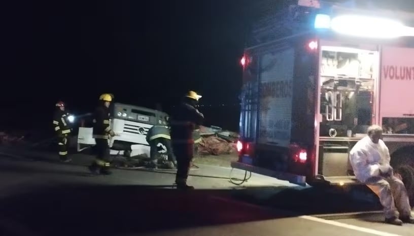 La autovía estuvo cortada por el accidente.