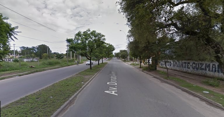 La avenida Donato Álvarez, a la altura donde fue encontrado el cuerpo. Foto: Google Street View.