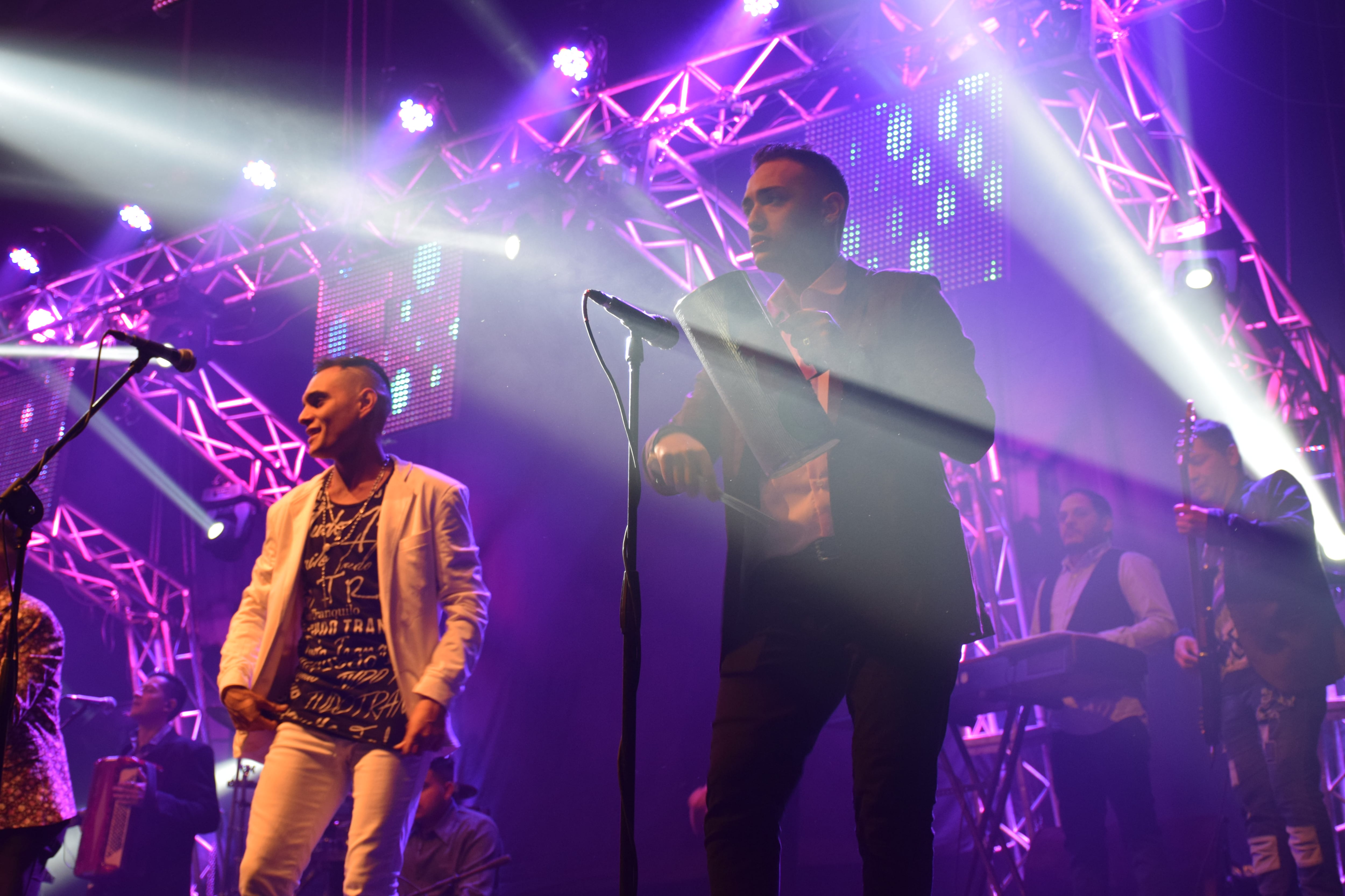 La banda celebró 23 años de fiesta y música en la Plaza de la música. Foto: ElDoce/Dahy Terradas