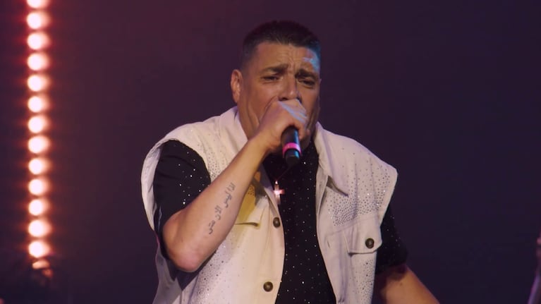 La Banda de Carlitos lanzó "Cumbias vidriosas enganchadas" grabadas en vivo en el Movistar Arena.