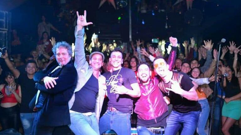 La banda de rock visitó a los hermanos Ninci.