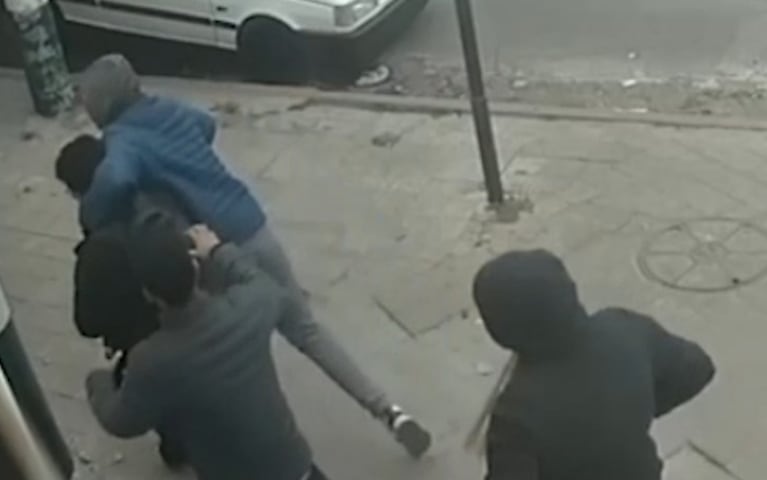 La “banda del frío” atacó de nuevo: armados, robaron de manera idéntica en la misma esquina