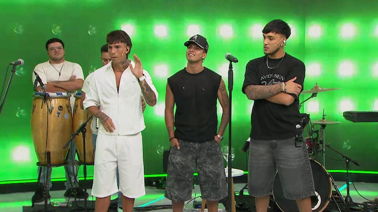 La banda estuvo invitada a Seguimos en El Doce y hablaron de los comentarios de la gente.