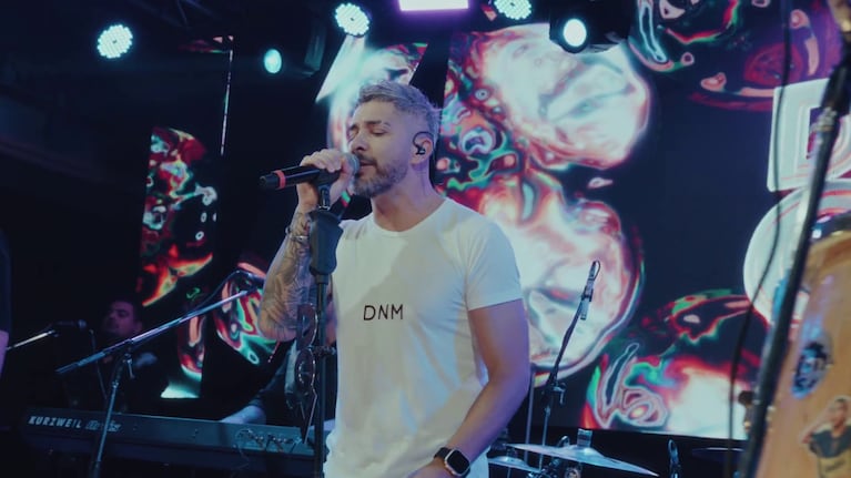 La banda lanzó un nuevo tema de autoría propia