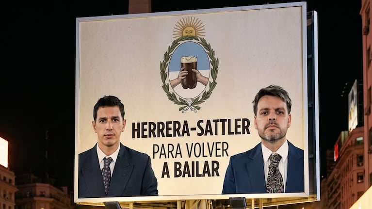 La banda lanzó una curiosa campaña "política" que dejó a los fanáticos con expectativas.